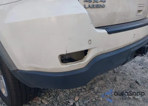 2011 Jeep Grand Cherokee Laredo из США, поврежденный, VIN 1J4RR4GG8BC550341